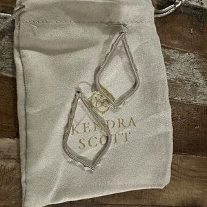 Kendra Scott Sophee Drop Earrings